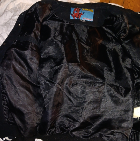 JH Design Spider-Man jacket - Picture 2 of 6
